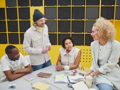 Cele 7 caracteristici definitorii ale unei echipe de consultanță performante