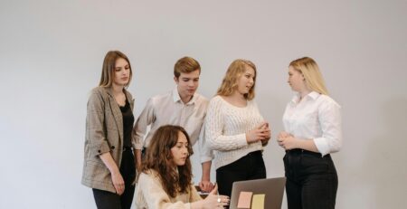 Arhitectura rezilienței și caracteristicile echipelor antifragile