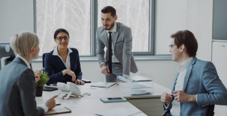 Cum conduce un lider schimbarea companiei